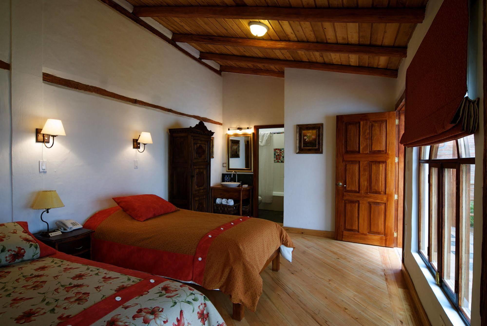 Boutique Hotel Casa Foch Quito Kültér fotó