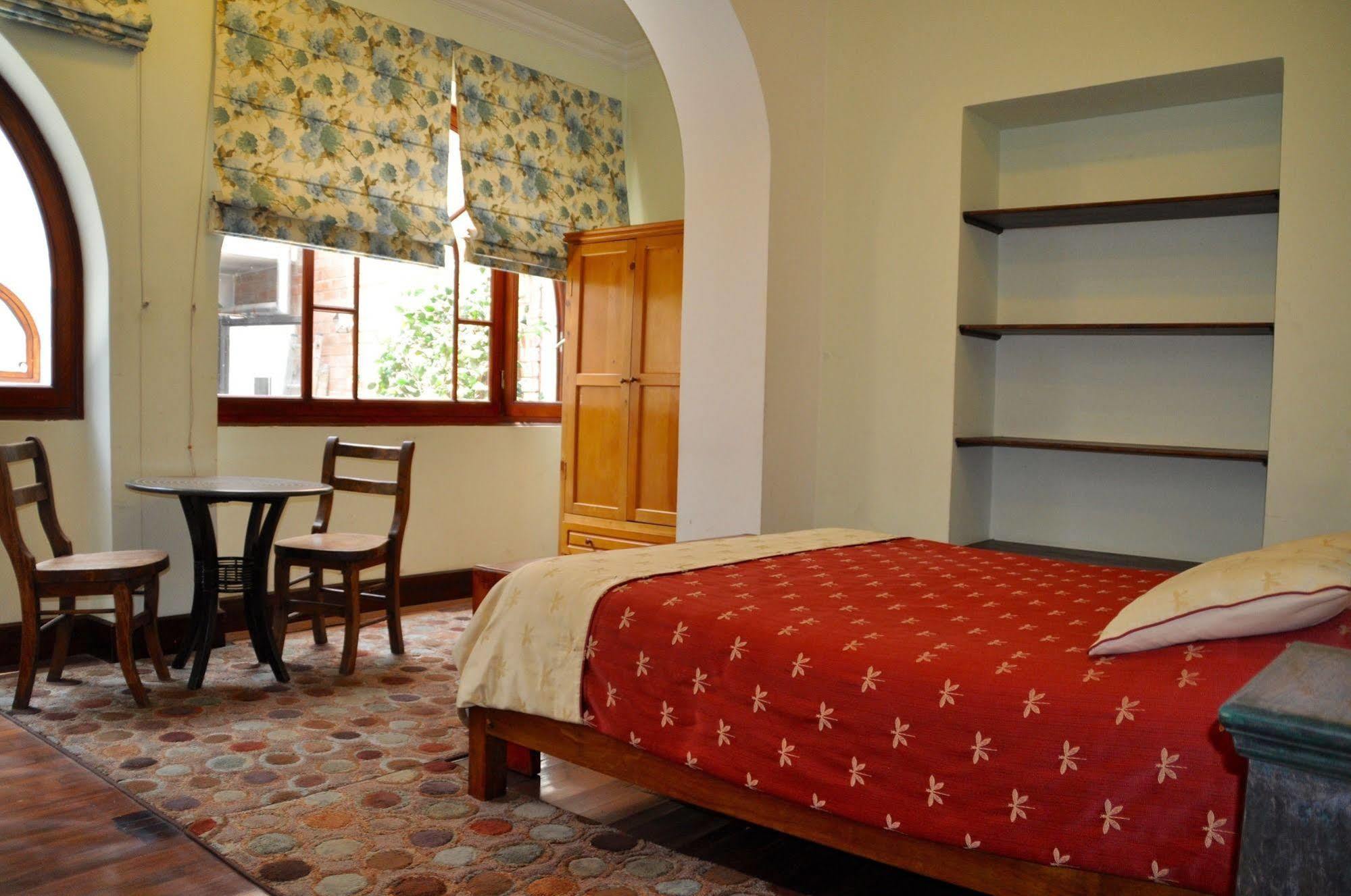 Boutique Hotel Casa Foch Quito Kültér fotó