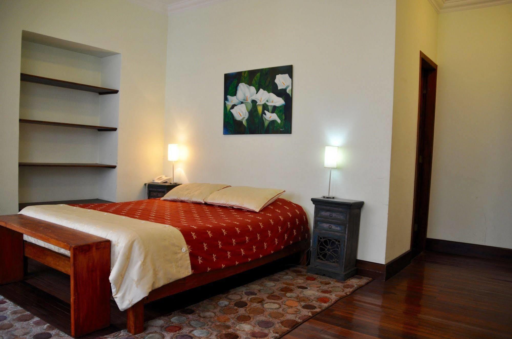 Boutique Hotel Casa Foch Quito Kültér fotó