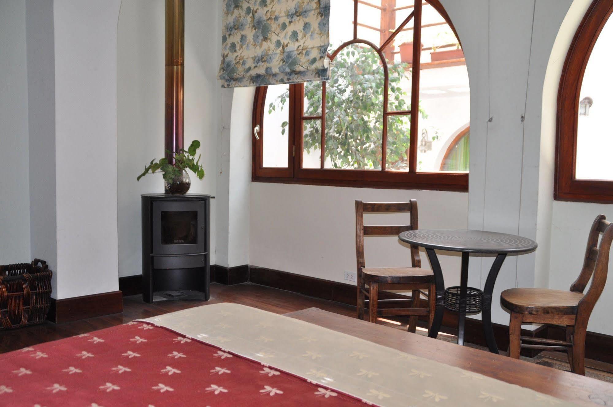 Boutique Hotel Casa Foch Quito Kültér fotó