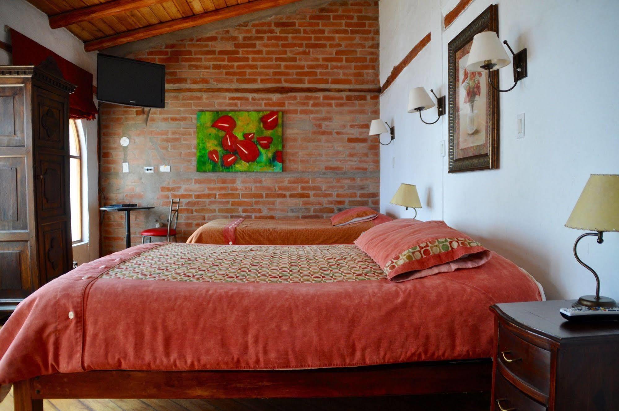 Boutique Hotel Casa Foch Quito Kültér fotó