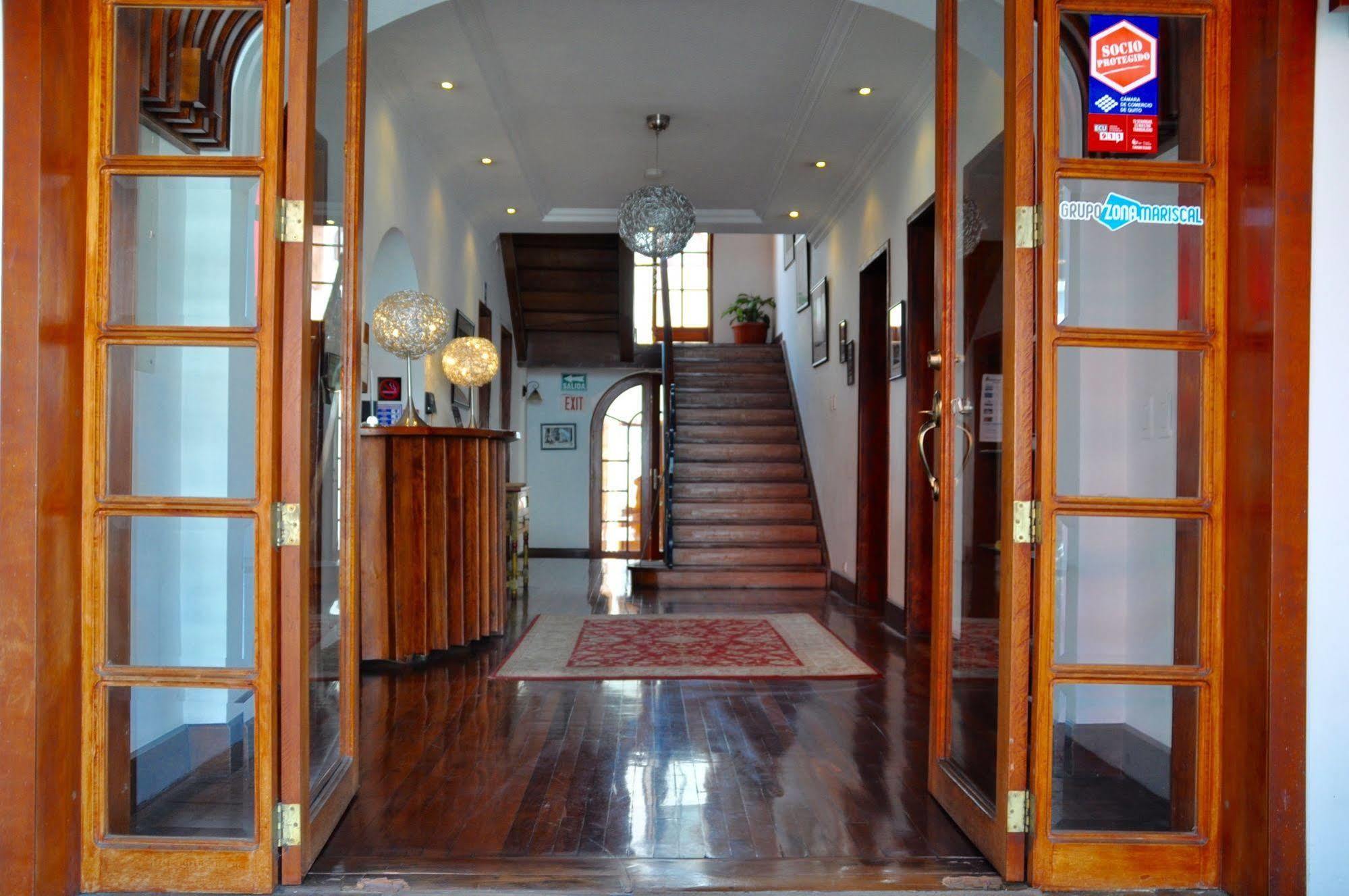 Boutique Hotel Casa Foch Quito Kültér fotó