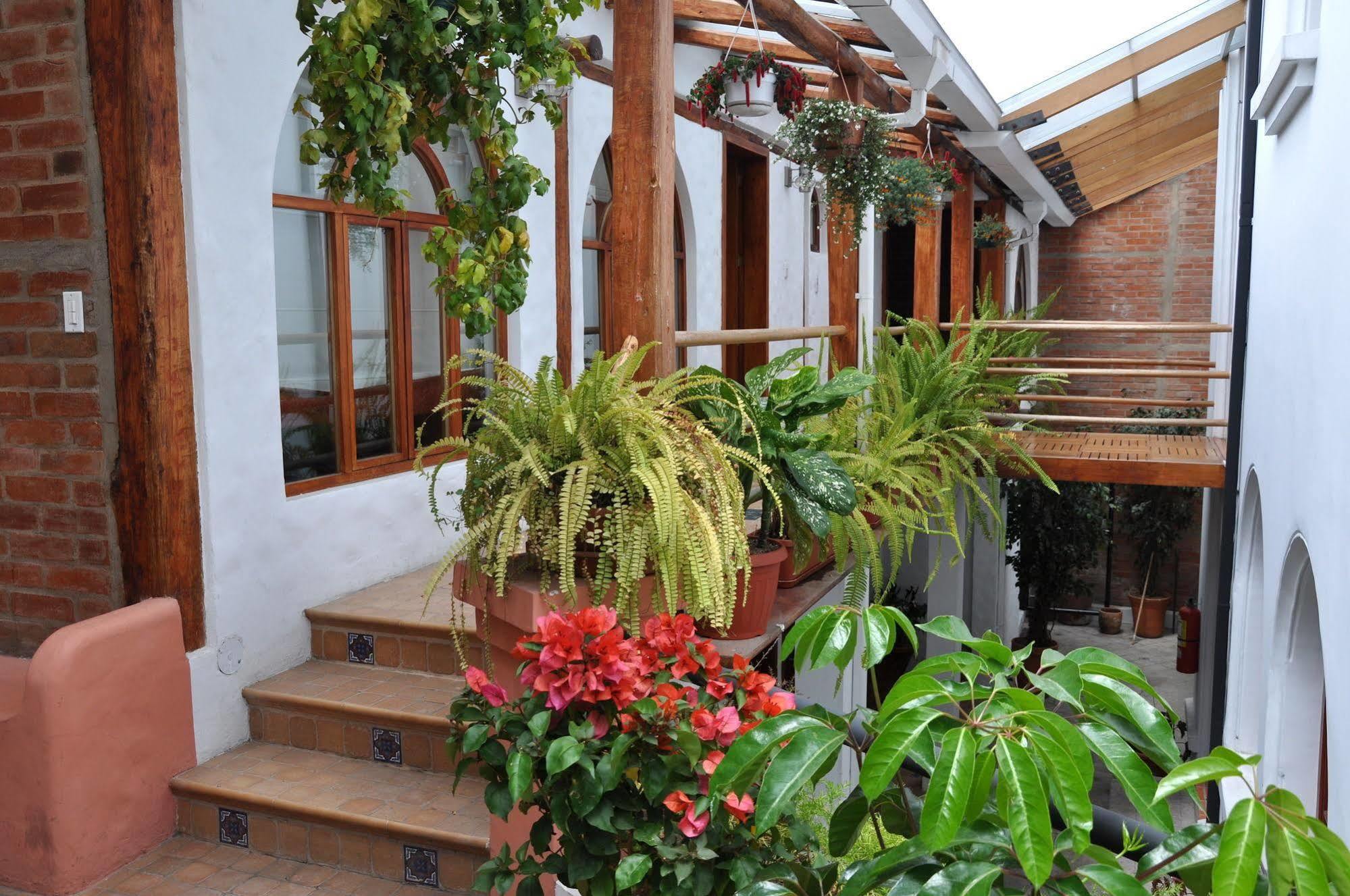 Boutique Hotel Casa Foch Quito Kültér fotó