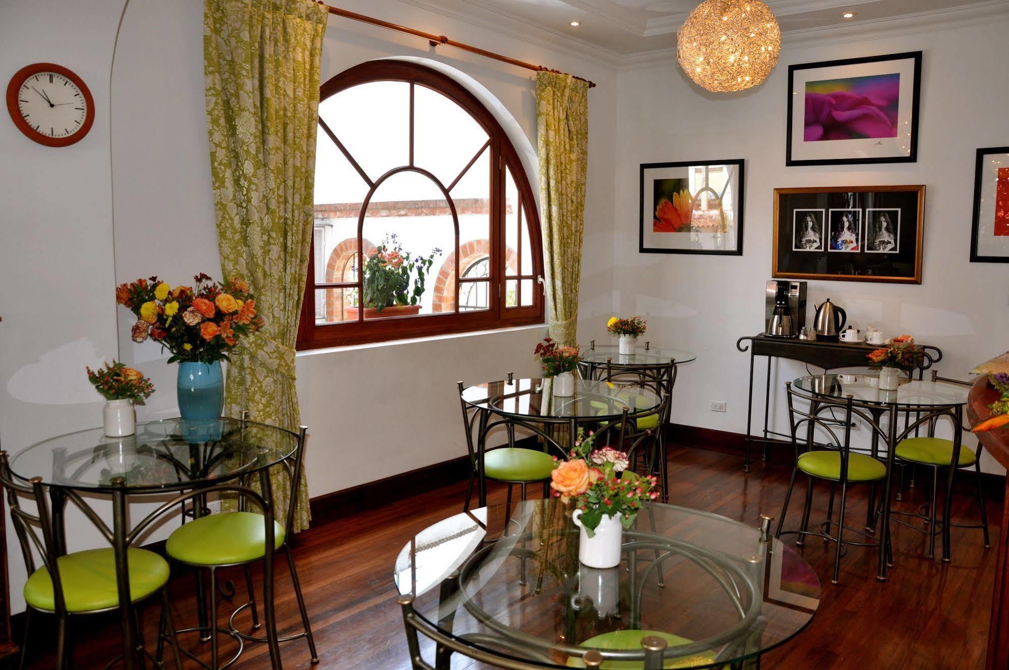 Boutique Hotel Casa Foch Quito Kültér fotó