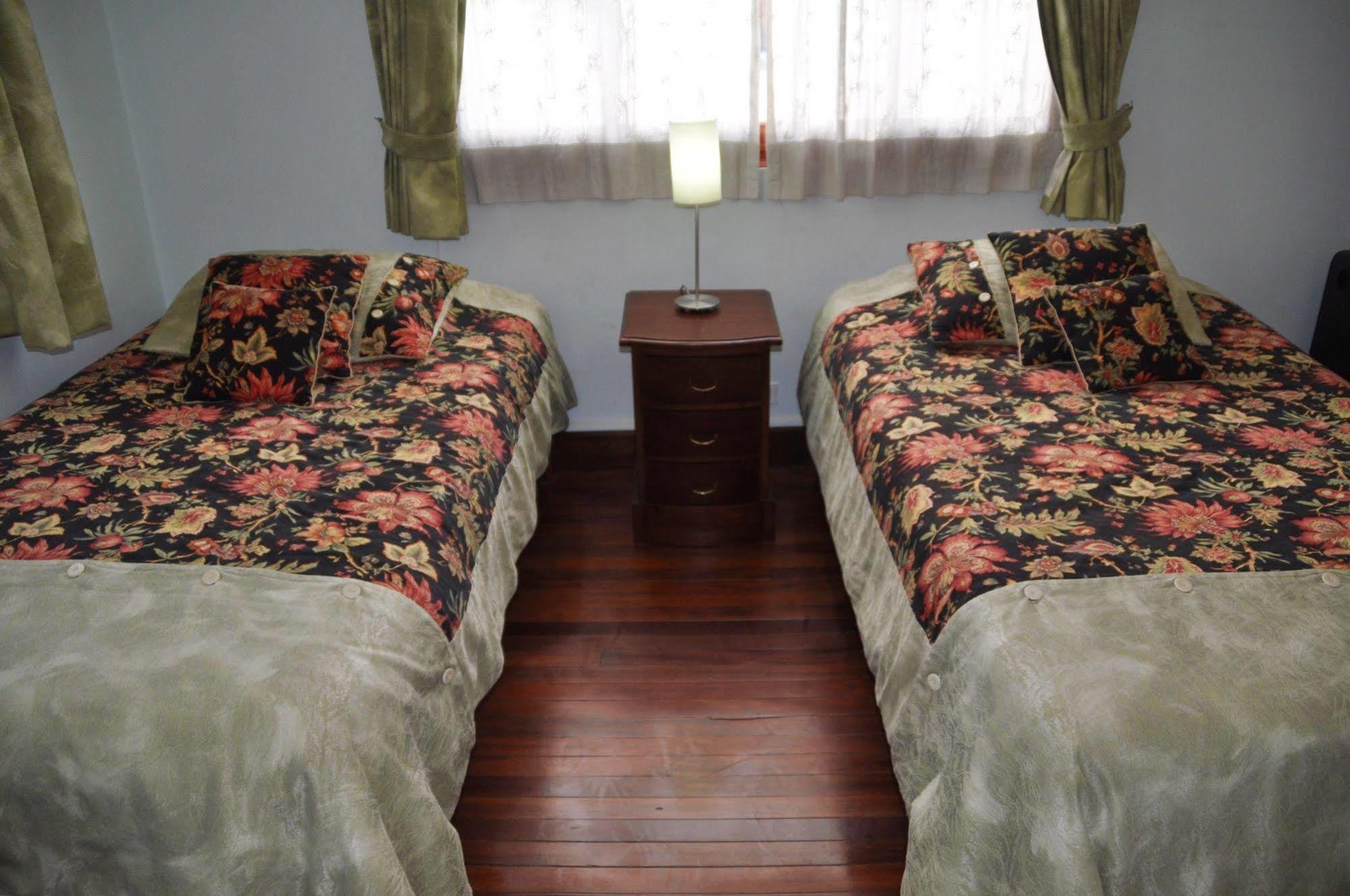 Boutique Hotel Casa Foch Quito Kültér fotó